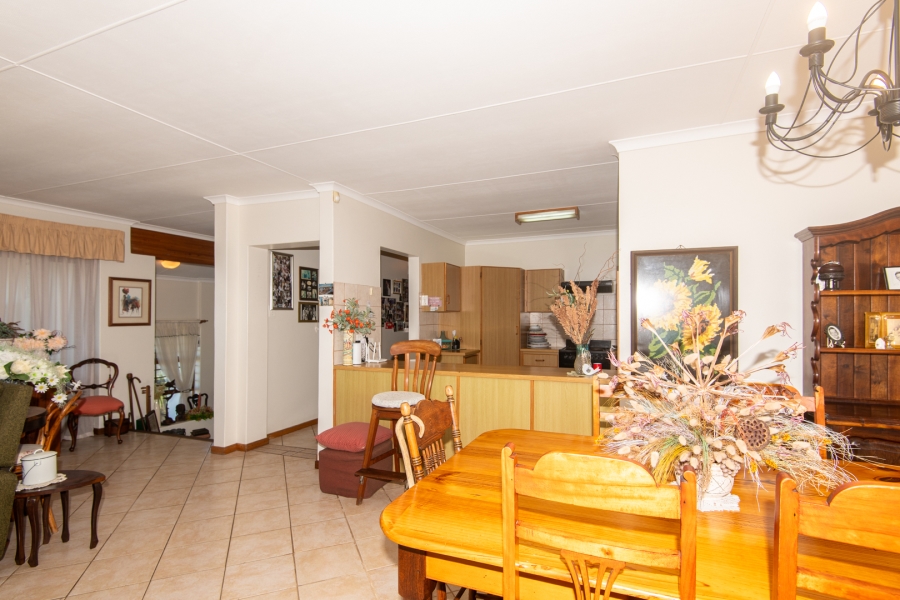 4 Bedroom Property for Sale in Tergniet Western Cape